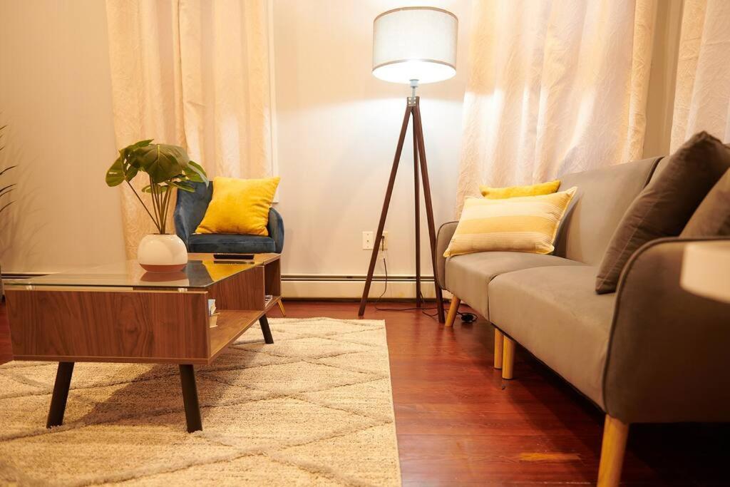 Cozy Apartment 2Nd 10Min Walk Downtown And City View Providence Exteriör bild